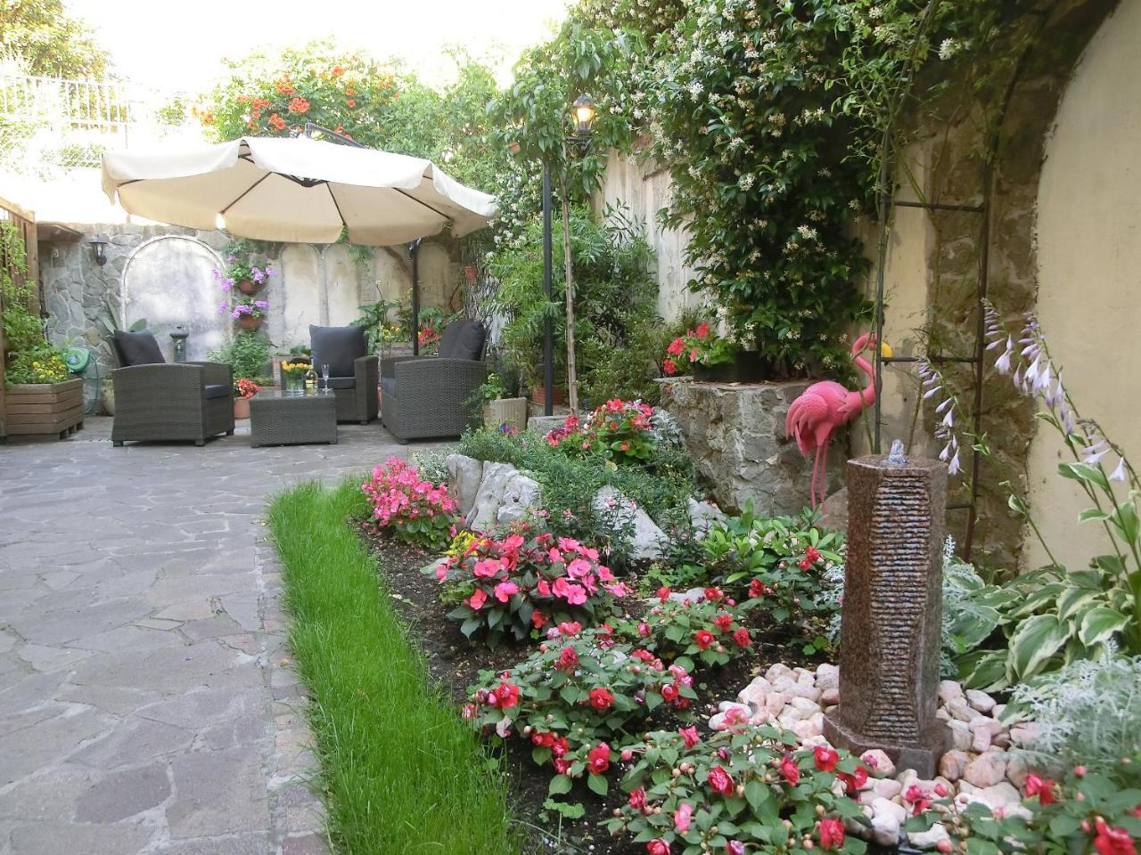Le Rose Appartement Triëst Buitenkant foto